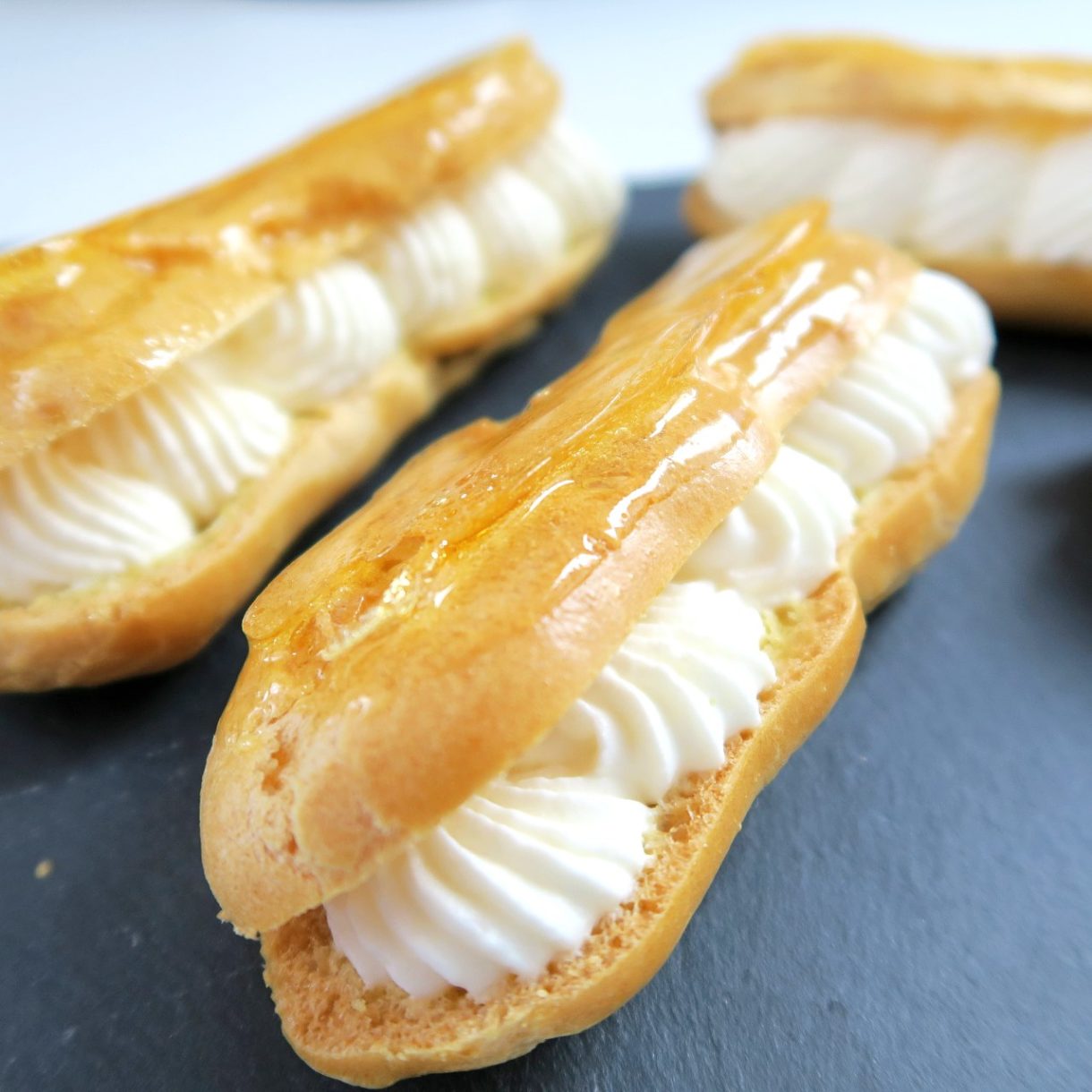 éclairs chantilly caramel